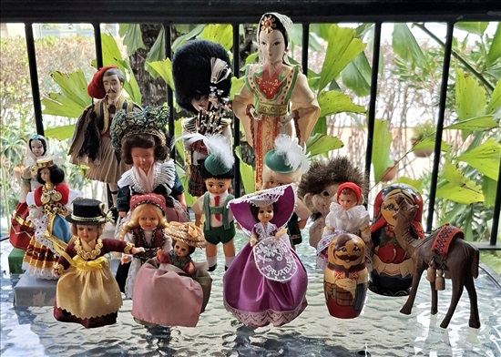 תמונה 2 ,בובות מזכרות קטנות vintage למכירה ברמת גן אספנות  אחר