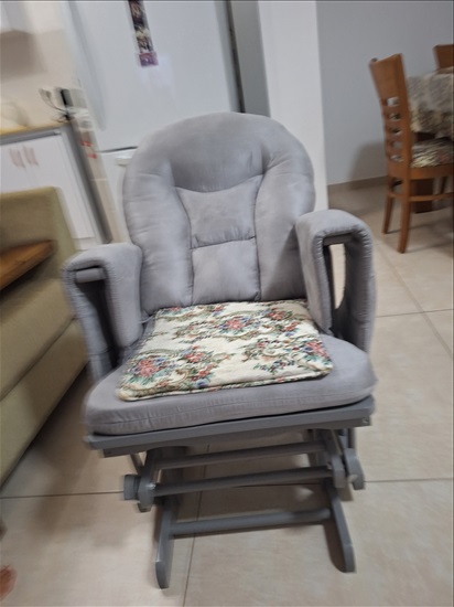 תמונה 2 ,כורסת הנקה למכירה בשלומי לתינוק ולילד  כורסת הנקה