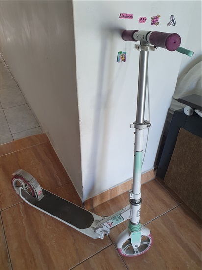 תמונה 4 ,קורקינט מתקפל לילדים  למכירה בקרית ים קורקינטים  קורקינט