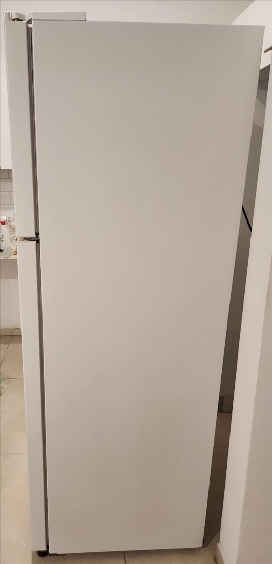 תמונה 3 ,מקרר סמסונג מצב מעולה 550 ליטר למכירה ברעננה מוצרי חשמל  מקרר