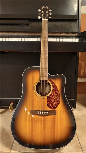 גיטרה אקוסטית מוגברת Fender 