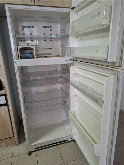 תמונה 1 ,מקרר למכירה בטבריה תכולת דירה  שונות