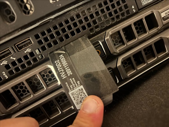 תמונה 2 ,שרת Dell PowerEdge R530 למכירה בראשון לציון מחשבים וציוד נלווה  שרתים