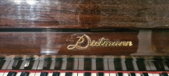 תמונה 1 ,פסנתר Dietmann למכירה באלפי מנשה כלי נגינה  פסנתר