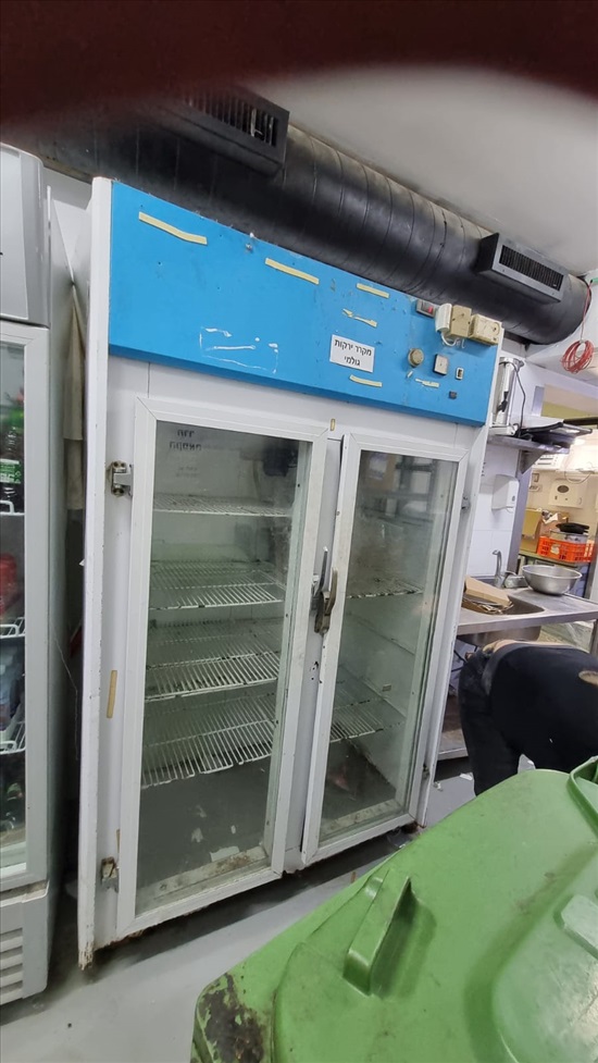 תמונה 1 ,מקרר למכירה בכפר סבא עסקים למכירה/למסירה  בתי קפה ומסעדות