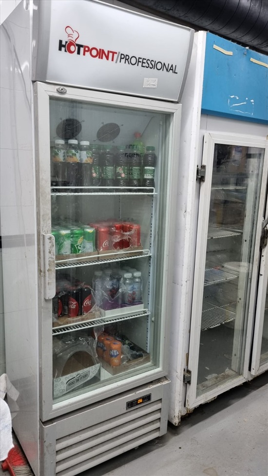 תמונה 1 ,מקרר למכירה בכפר סבא  עסקים למכירה/למסירה  בתי קפה ומסעדות