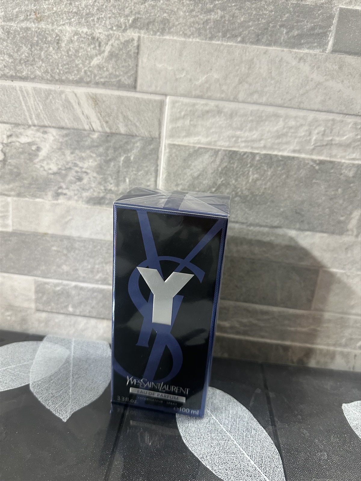 תמונה 2, בושם Yves Saint Laurent למכירה בתל אביב | קוסמטיקה וטיפוח  אחר