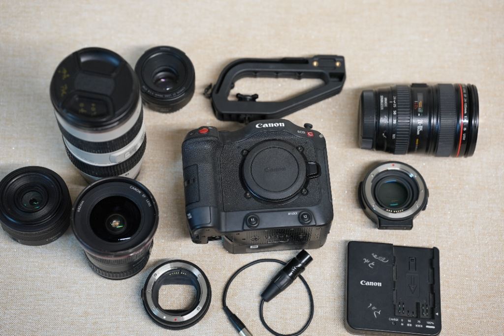 תמונה 1,  חבילת עדשות + canon c70 למכירה במודיעין עילית | צילום  מצלמת וידאו