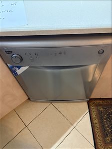 תנור כיריים מיקרו ומקרר תצוגה 
