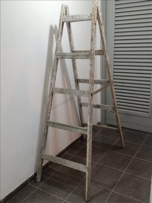סולם עץ 5 שלבים 