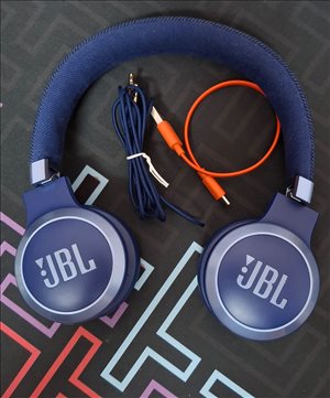 JBL LIVE670NC 