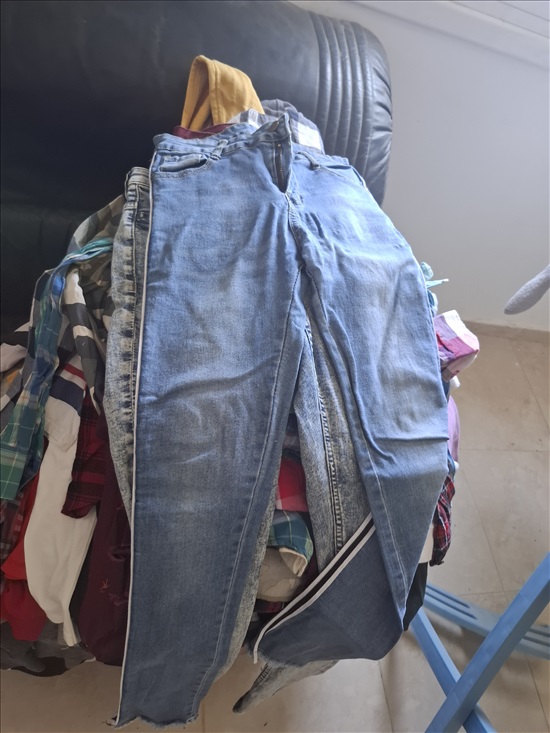 תמונה 4 ,ג'ינסים למכירה בבית אריה ביגוד ואביזרים  ג'ינסים ומכנסיים
