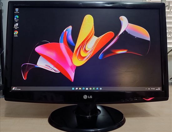 תמונה 1 ,Monitor 23” LG W2343T FullHD למכירה בדימונה מחשבים וציוד נלווה  מסך מחשב