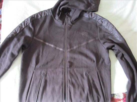 תמונה 1 ,VENUM jacket מעיל הקפוצ'ון למכירה בKiriyat-Motskin ביגוד ואביזרים  מעילים וג'קטים