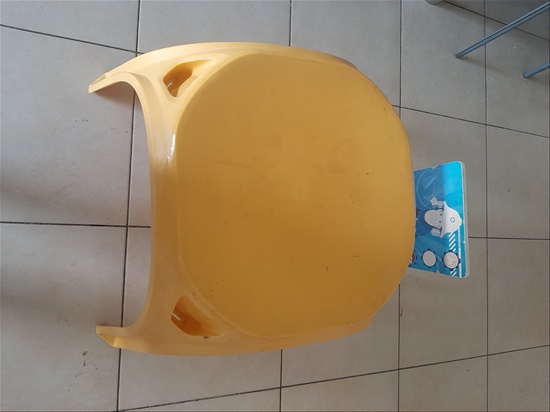 תמונה 2 ,שולחן לציור עם כיסא למכירה בפתח תיקווה לתינוק ולילד  אחר