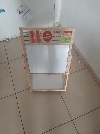 תמונה 2 ,לוח לציור גירים וטושים  למכירה בפיית לתינוק ולילד  אחר