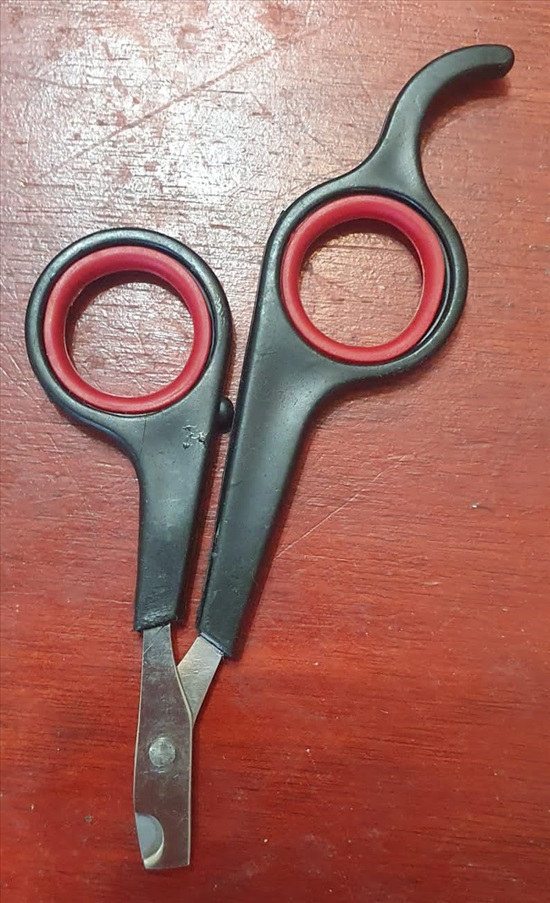 תמונה 1 ,קוצץ ציפורניים למכירה בחיפה ציוד לעסקים  ציוד למספרה