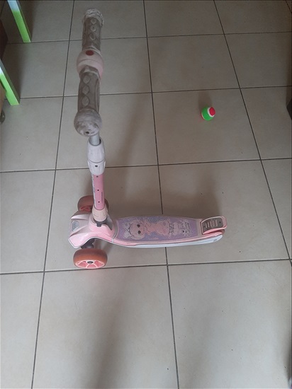 תמונה 2 ,קורקינט למכירה בפיית לתינוק ולילד  אחר