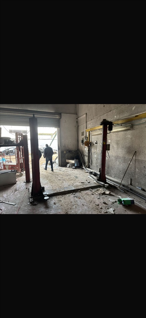 תמונה 2 ,ליפטים למכירה ברחובות כלי עבודה  שונות