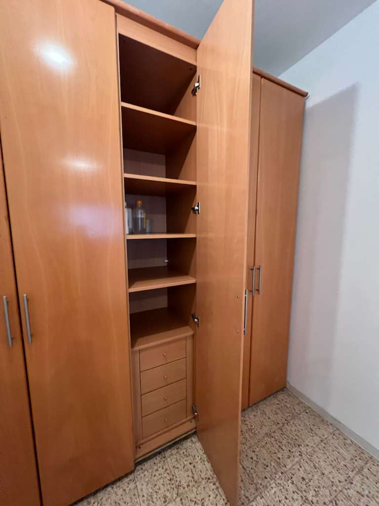 תמונה 3, ארון בגדים מעץ שמרת הזורע למכירה בעפולה | ריהוט  ארונות