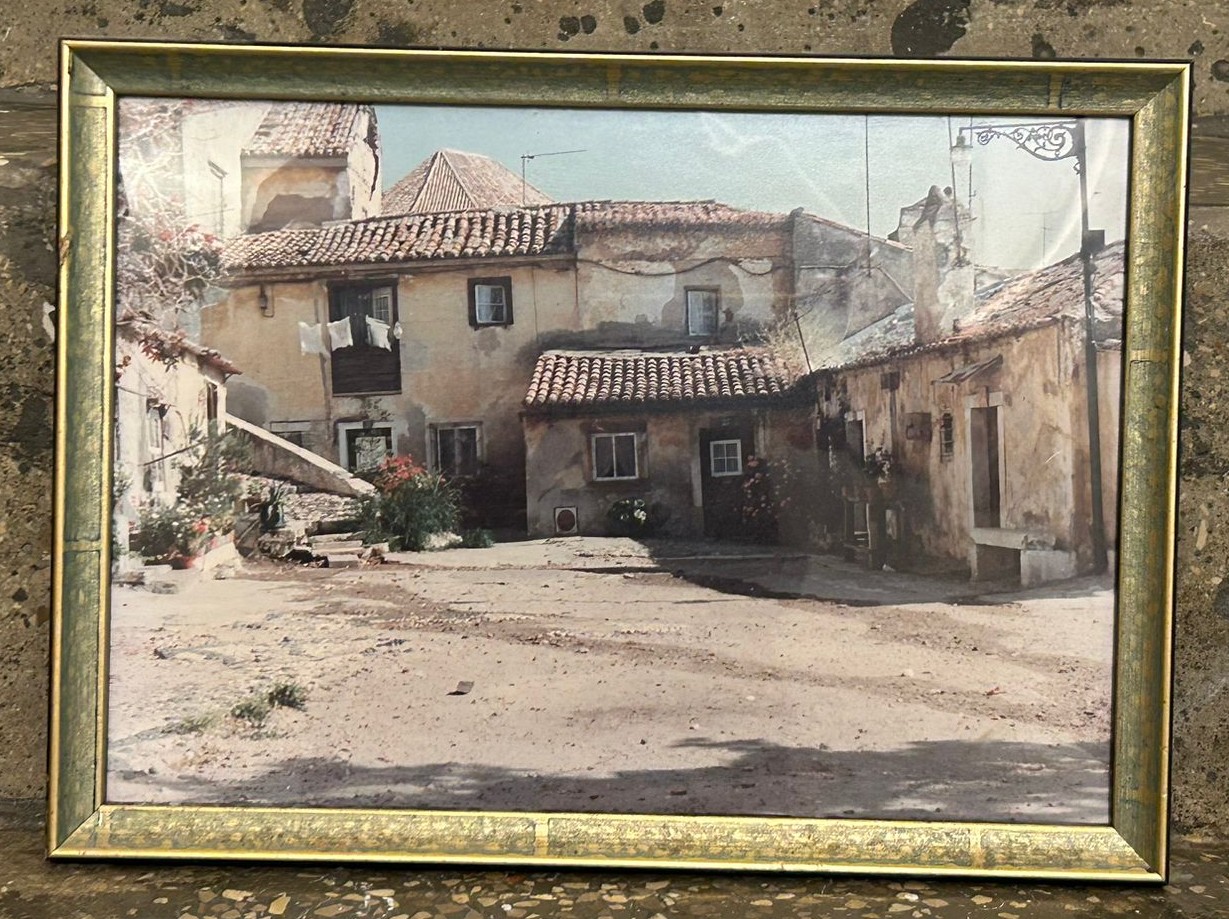 תמונה 1, תמונת כפר אירופאי למכירה בנתניה | אומנות  צילום