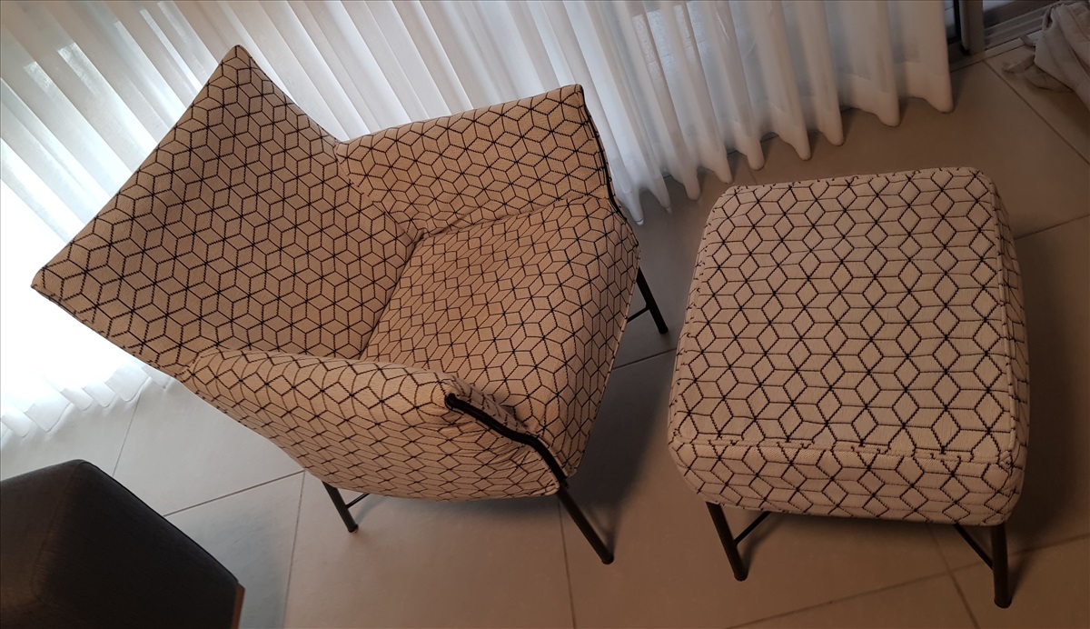 תמונה 1, כורסא והדום מרשת ביתילי למכירה בכפר סבא | ריהוט  כורסאות
