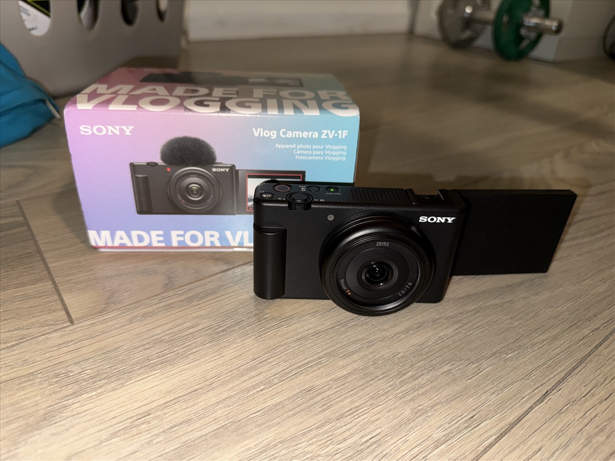 תמונה 1, Sony zv-f1 למכירה בתל אביב | צילום  מצלמה דיגיטלית
