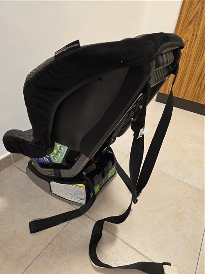 תמונה 1 ,כסא בטיחות Britax במצב מצוין למכירה בכפר סבא לתינוק ולילד  כסא לרכב