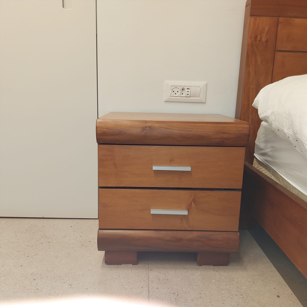 תמונה 1, מיטה זוגית עץ מלא שמרת הזורע  למכירה בראשון לציון | ריהוט  מיטות