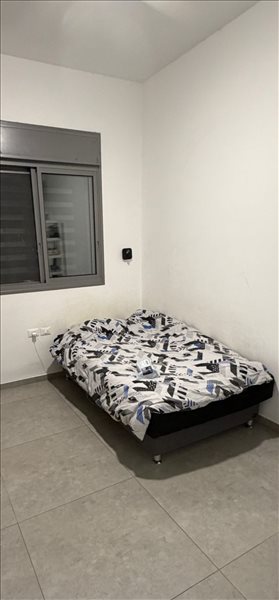 מיטה וחצי מתכווננת של סימנס 