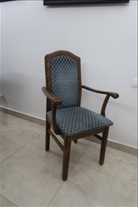 סט 9 כסאות סלון וספה נפתחת ל3  