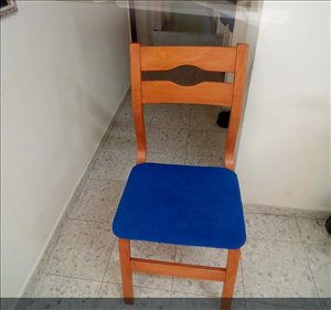  6 כסאות 