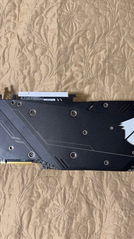 תמונה 4 ,GeForce RTX™ 2080 Ti XTREME  למכירה באילת מחשבים וציוד נלווה  כרטיס מסך