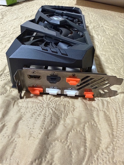 תמונה 3 ,GeForce RTX™ 2080 Ti XTREME  למכירה באילת מחשבים וציוד נלווה  כרטיס מסך