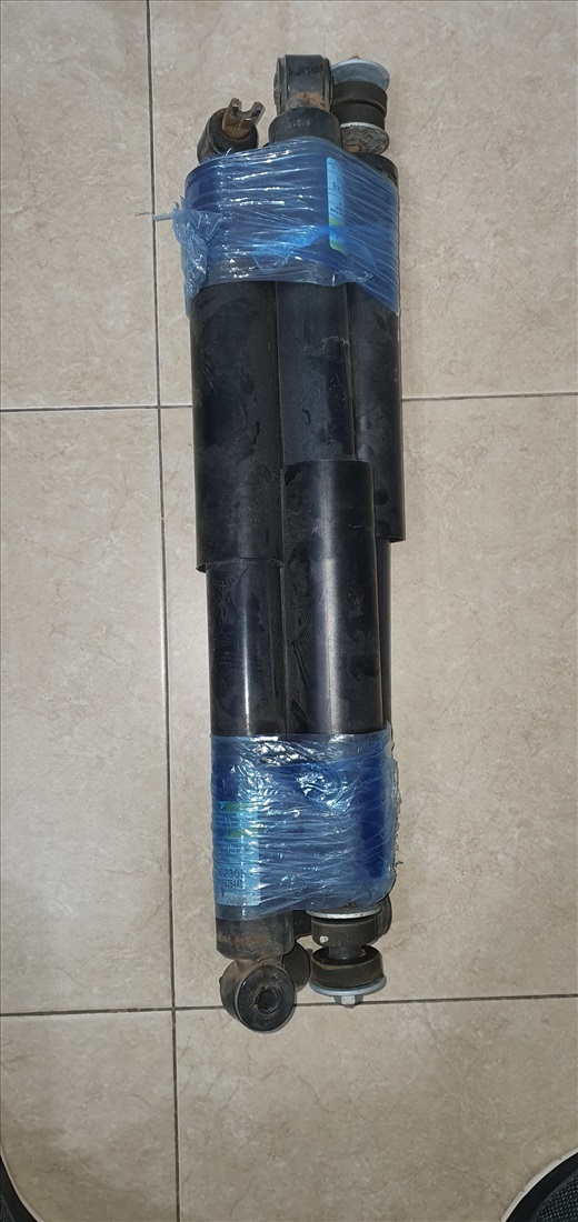 תמונה 2 ,סט בולמים + קפיצים לרנגלר למכירה בראש העין שונות  שונות