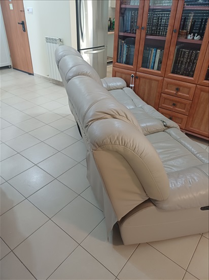 תמונה 1 ,ספה מעור 3 מושבים +2 למכירה בירושלים ריהוט  ספות