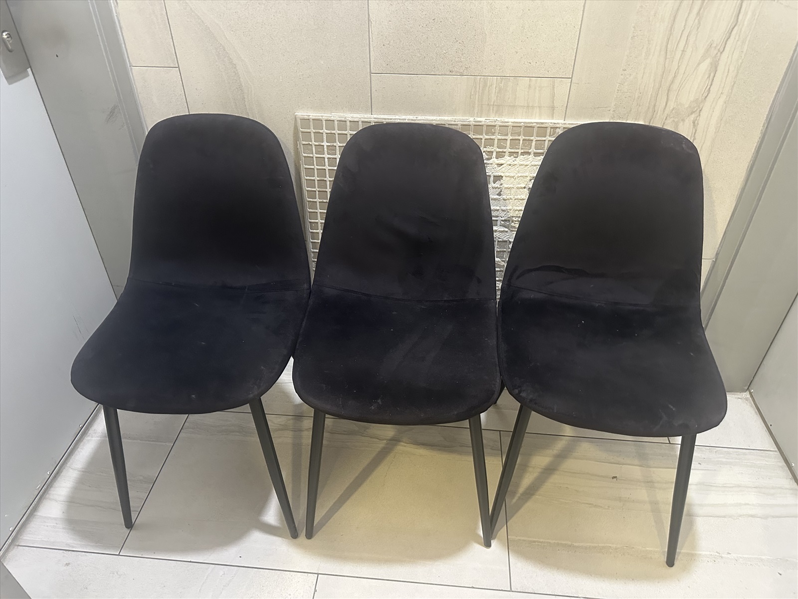 תמונה 3, שלושה כיסאות למכירה בירושלים | ריהוט  כיסאות