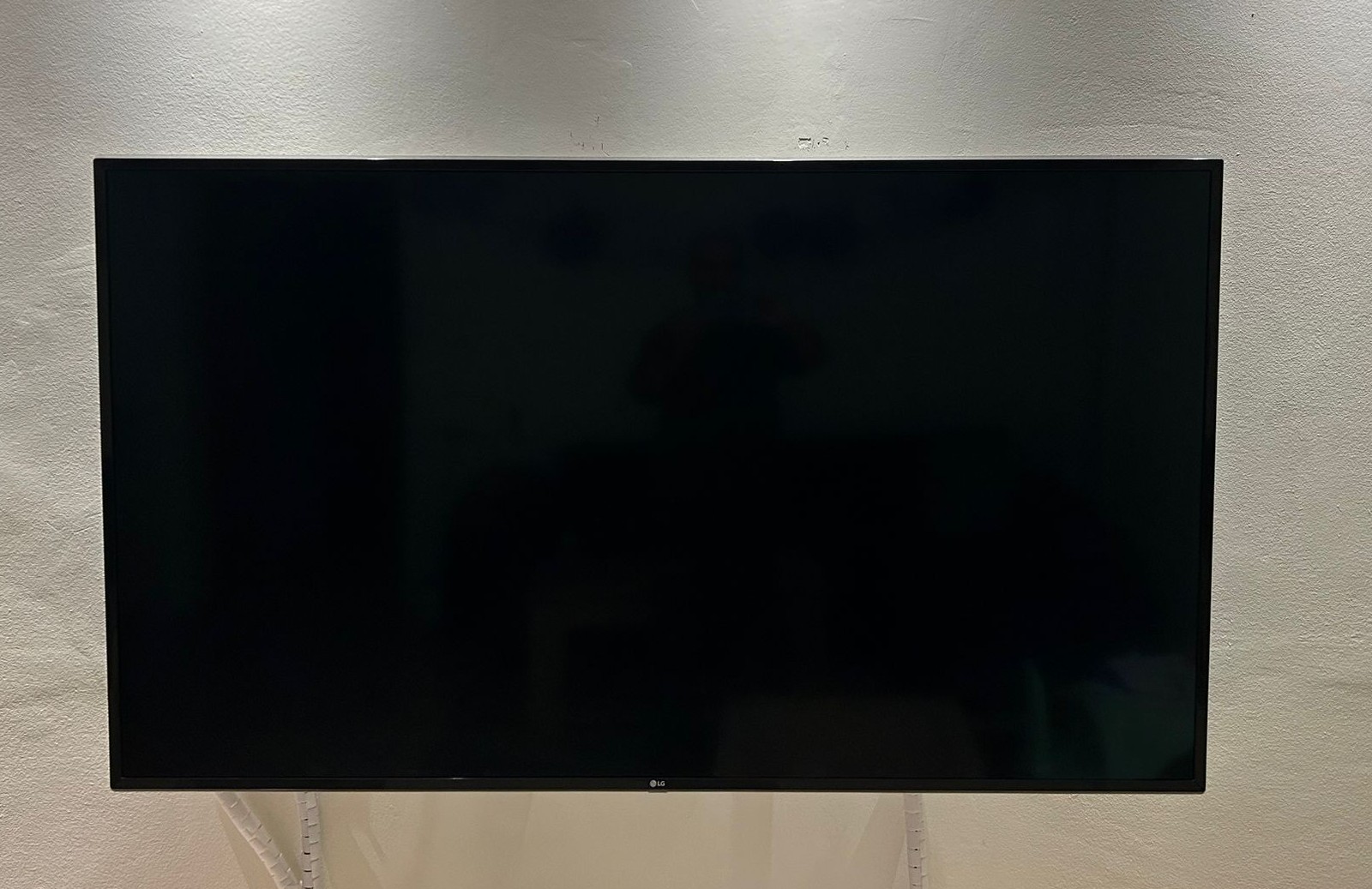 תמונה 1, טלוויזיה LG 65 4K סמארט למכירה בנתניה | מוצרי חשמל  טלוויזיות