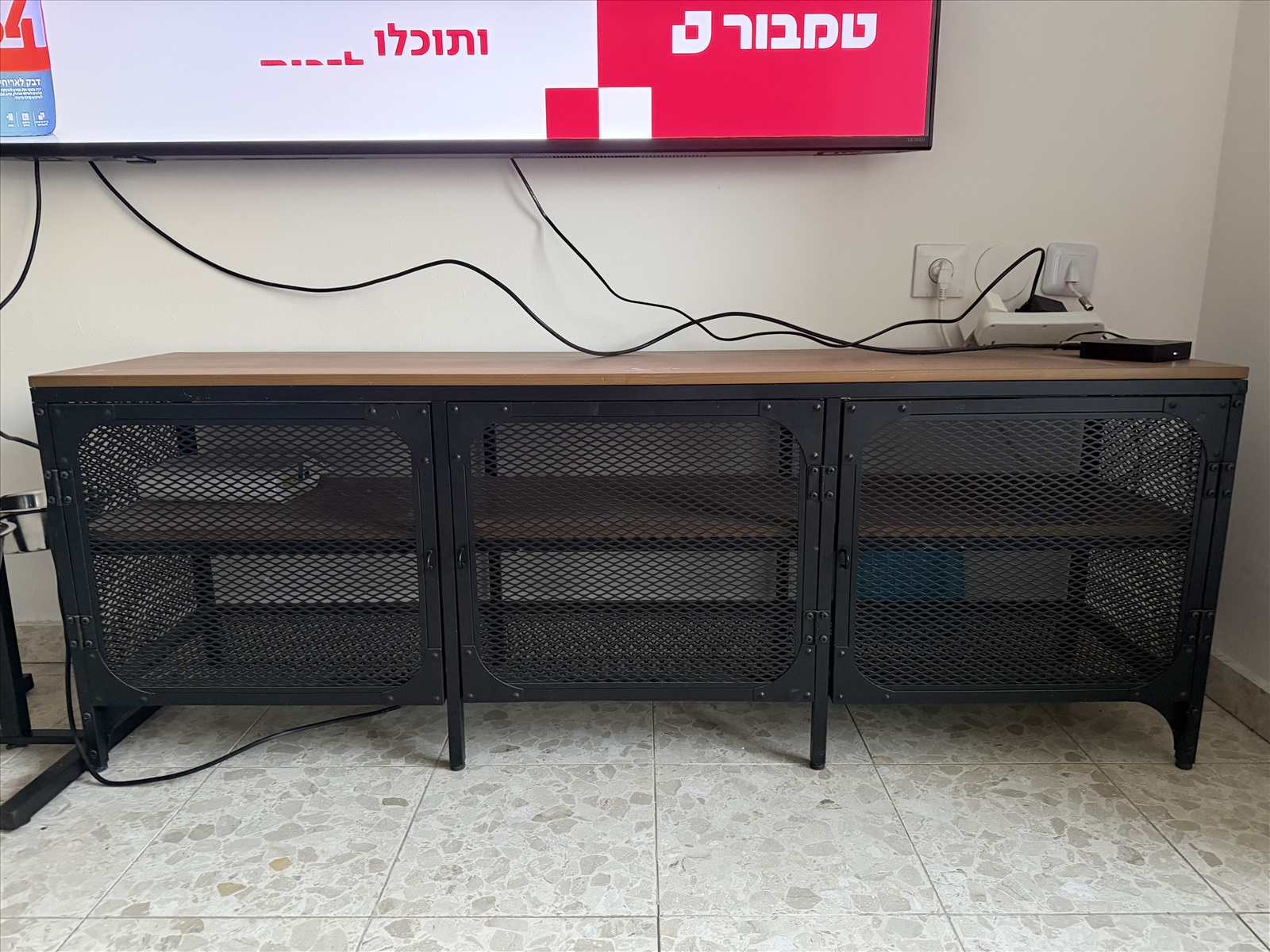 תמונה 4, שידת טלויזיה למכירה בפתח תקווה | ריהוט  אחר
