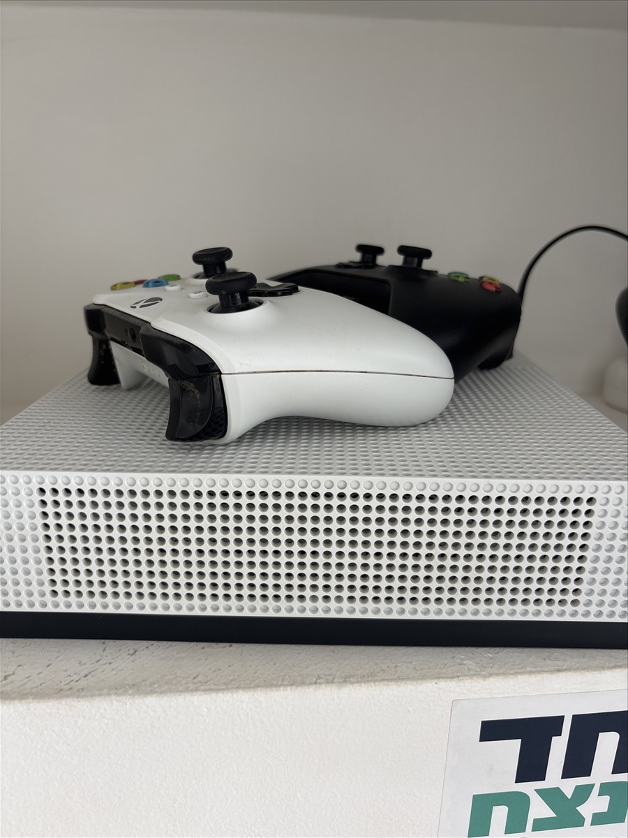 תמונה 1, Xbox one s למכירה בנהרייה | משחקים וקונסולות  XBox ONE