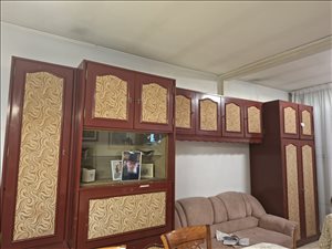 מערכת ארונות צרפתית משנות ה70 