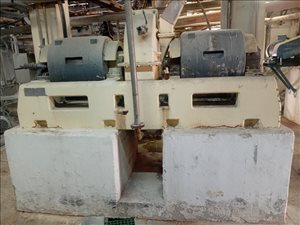 Bauer Dual Disk Attrition Mill 