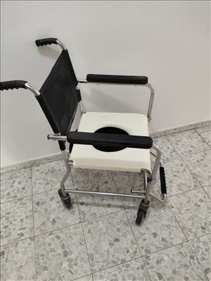ציוד סיעודי/רפואי כסא גלגלים 8 