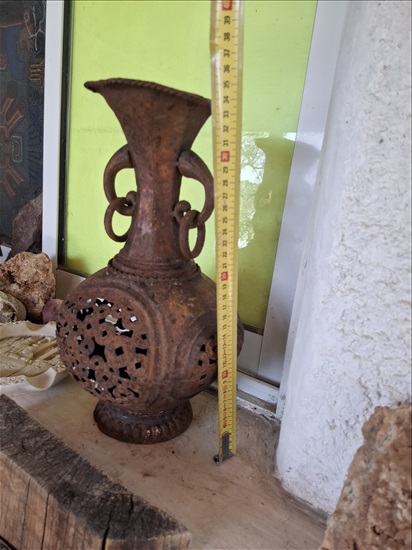תמונה 1 ,כד עתיק ממתכת 1940  למכירה בבית אריה אומנות  כדים וקערות