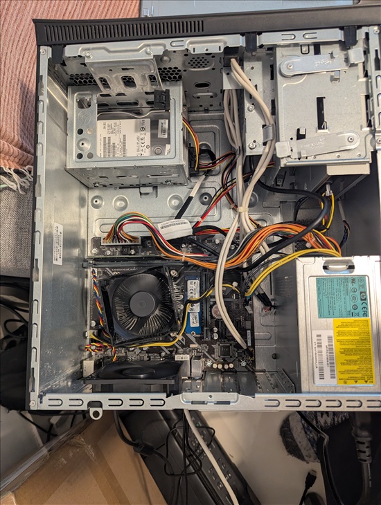 תמונה 2 ,מחשב 8100/256G/16G/ למכירה בראשון לציון מחשבים וציוד נלווה  מחשב