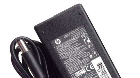 תמונה 1 ,מטען HP למחשב נייד למכירה בבני ברק מחשבים וציוד נלווה  מחשב נייד