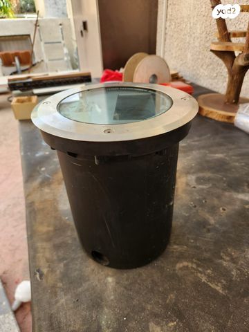 תמונה 2 ,גוף תאורה גדול למכירה בראש העין מוצרי חשמל  תאורה ונברשות