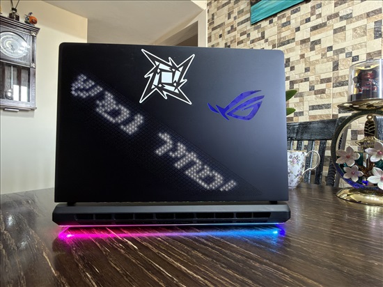 תמונה 3 ,Asus ROG Strix SCAR 16 (2025) למכירה באילת מחשבים וציוד נלווה  מחשב נייד