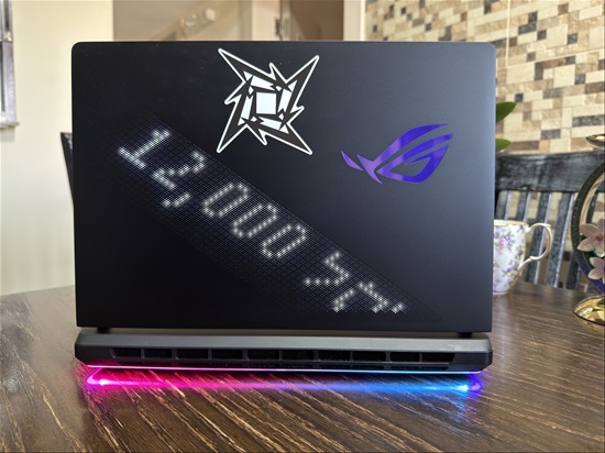 תמונה 2 ,Asus ROG Strix SCAR 16 (2025) למכירה באילת מחשבים וציוד נלווה  מחשב נייד