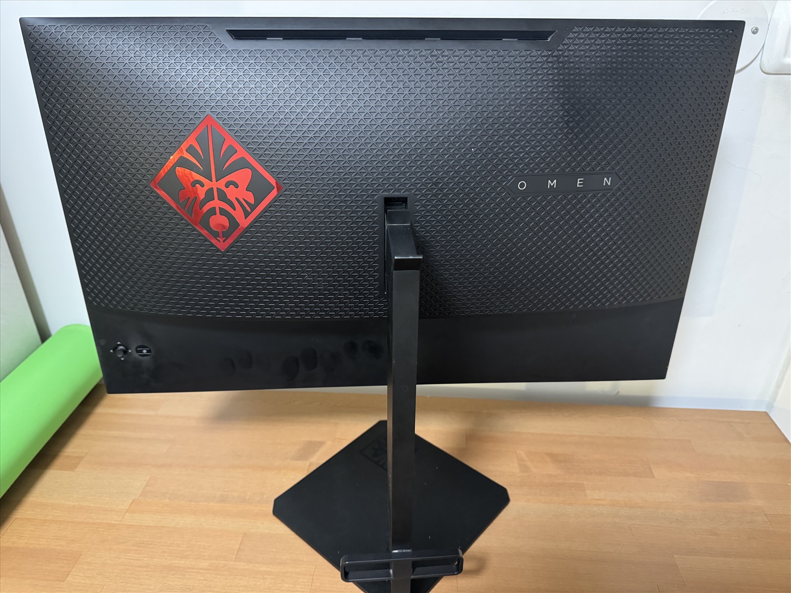 תמונה 2, Omen x25f למכירה בתל אביב | מחשבים וציוד נלווה  מסך מחשב